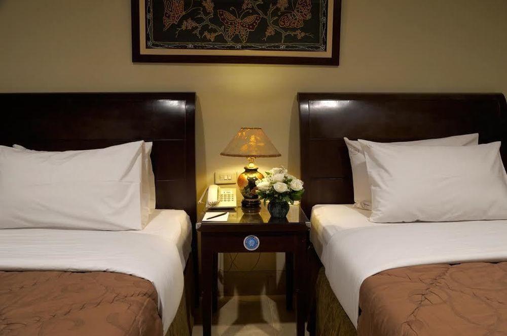 ג'קרטה Capital O 534 Sriwijaya Hotel מראה חיצוני תמונה