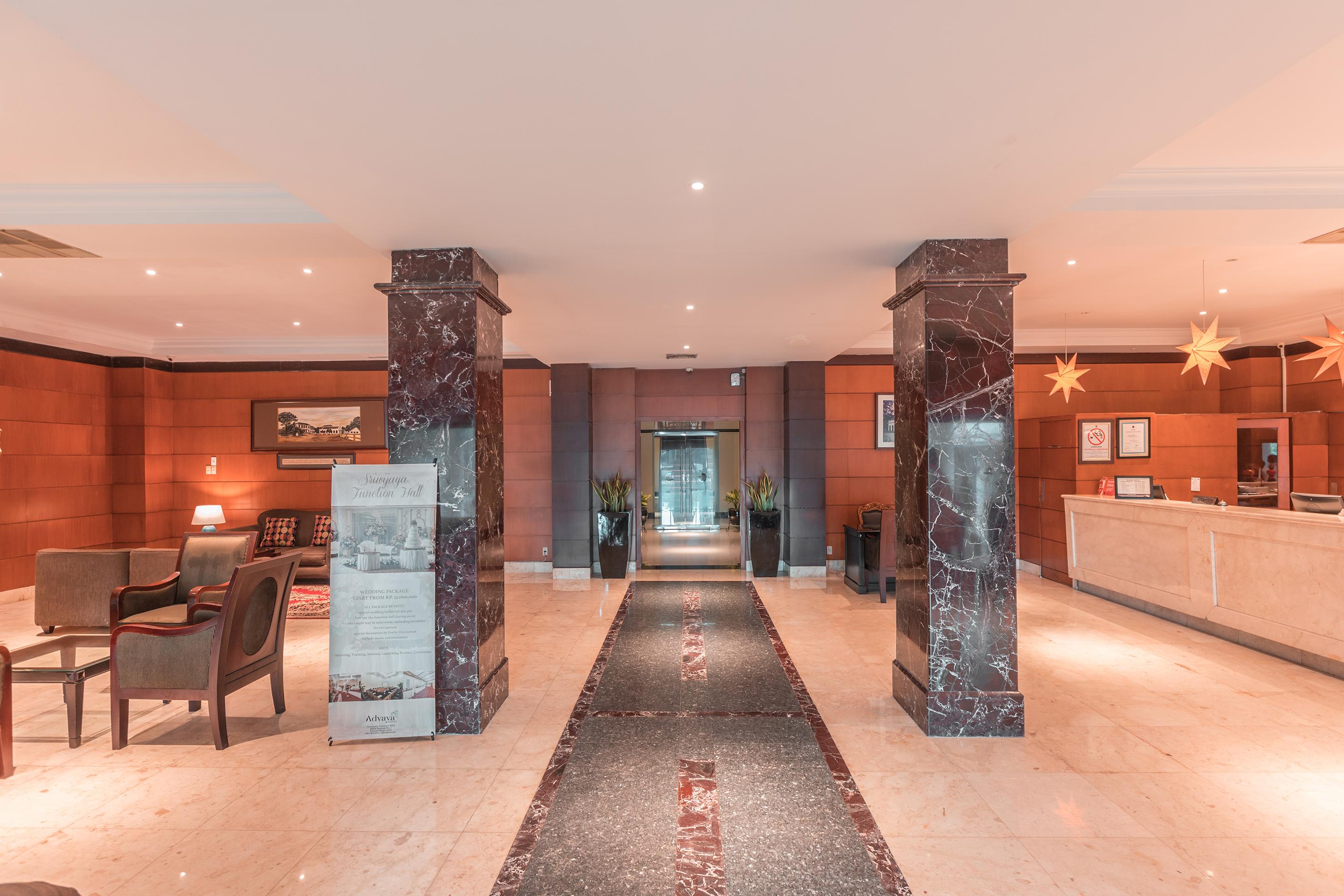 ג'קרטה Capital O 534 Sriwijaya Hotel מראה חיצוני תמונה