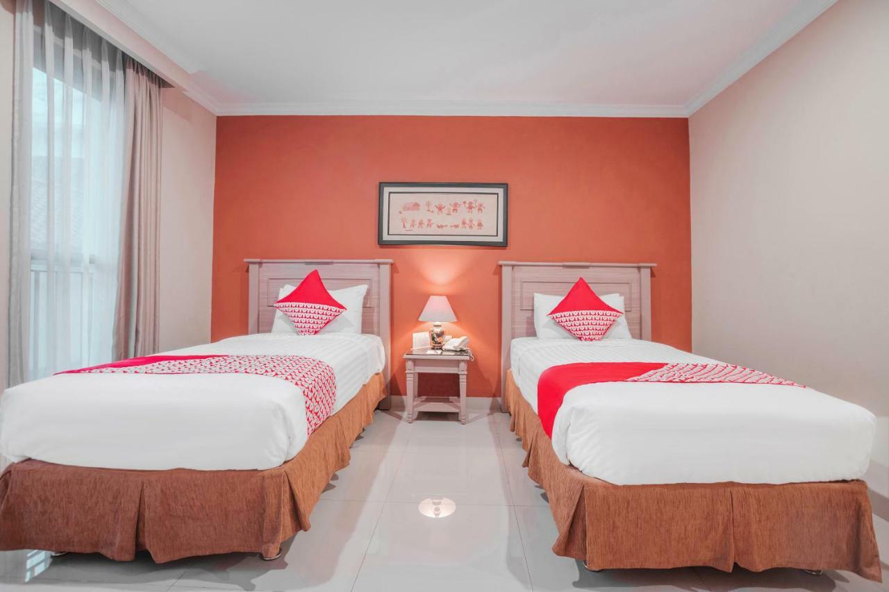 ג'קרטה Capital O 534 Sriwijaya Hotel מראה חיצוני תמונה