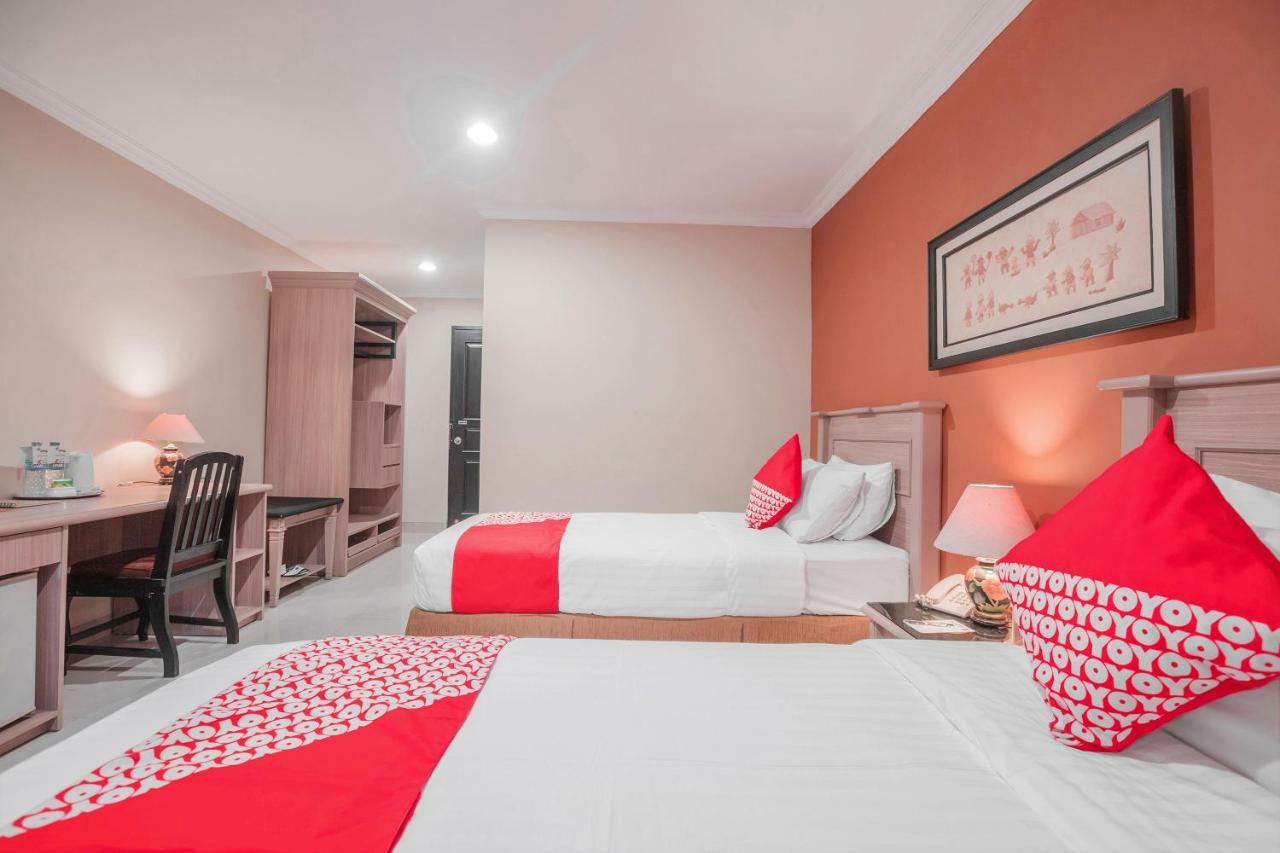 ג'קרטה Capital O 534 Sriwijaya Hotel מראה חיצוני תמונה