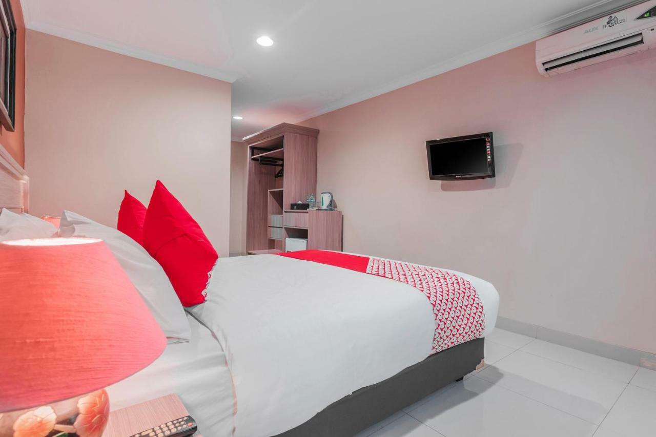 ג'קרטה Capital O 534 Sriwijaya Hotel מראה חיצוני תמונה
