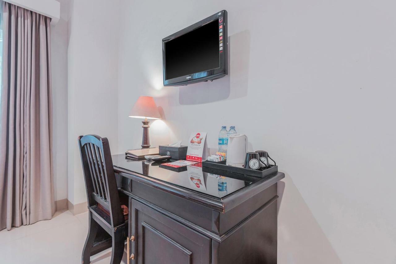ג'קרטה Capital O 534 Sriwijaya Hotel מראה חיצוני תמונה
