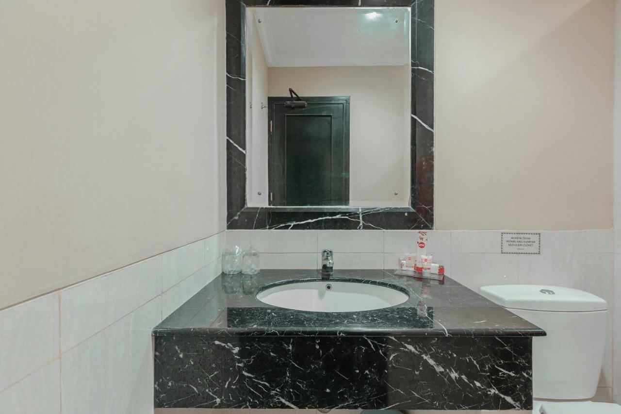 ג'קרטה Capital O 534 Sriwijaya Hotel מראה חיצוני תמונה