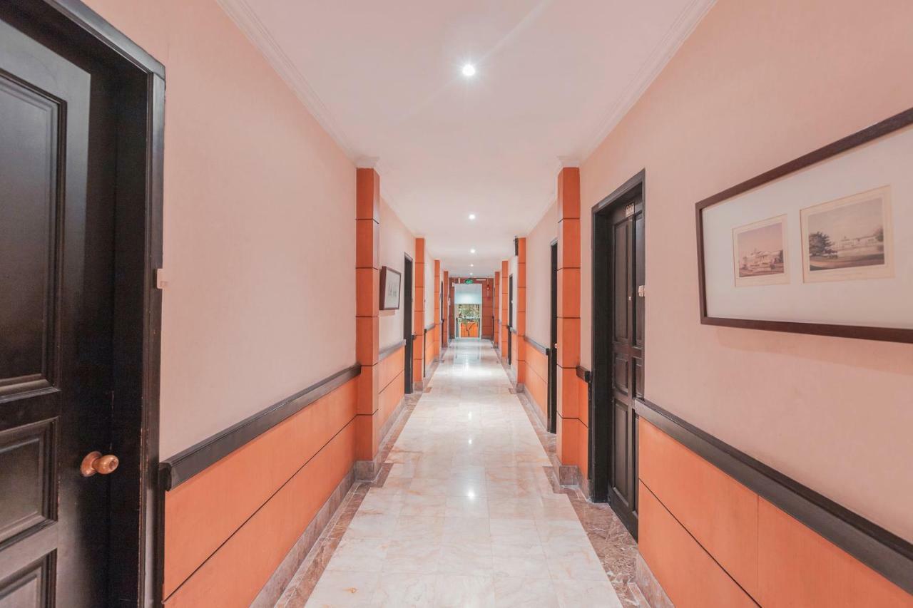 ג'קרטה Capital O 534 Sriwijaya Hotel מראה חיצוני תמונה