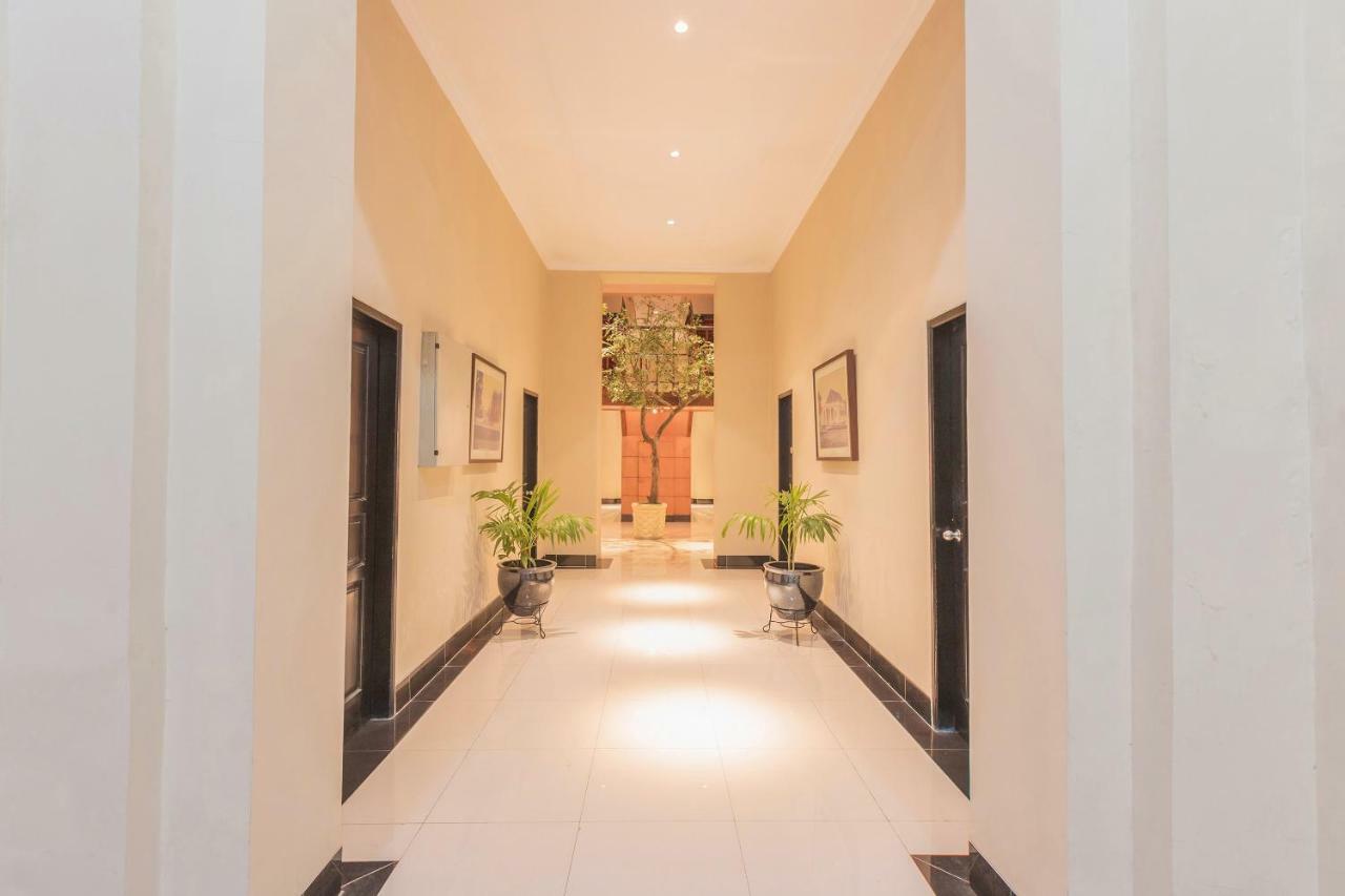 ג'קרטה Capital O 534 Sriwijaya Hotel מראה חיצוני תמונה