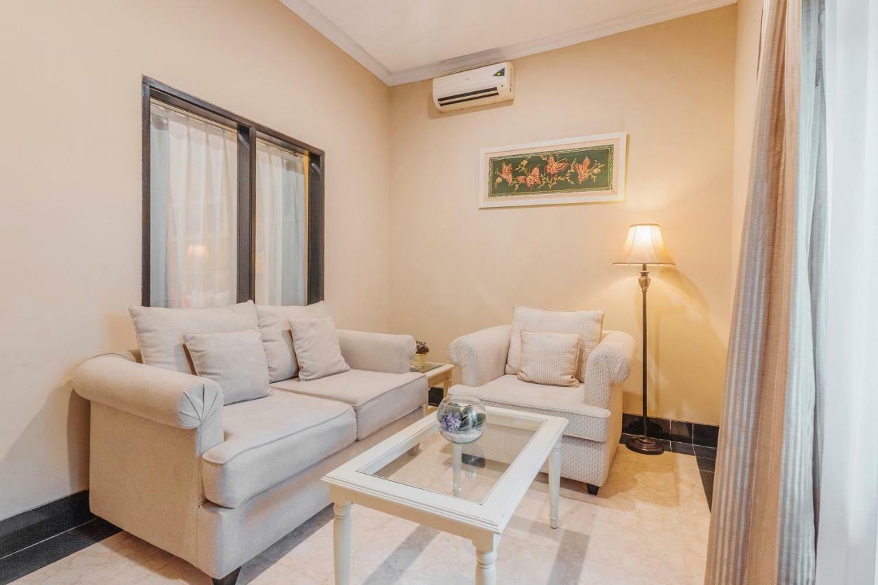 ג'קרטה Capital O 534 Sriwijaya Hotel מראה חיצוני תמונה